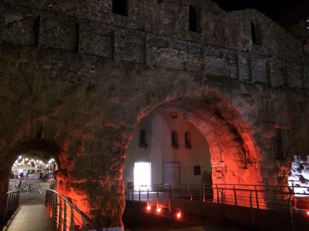 Al Teatro Romano - Cir 0343 奥斯塔 外观 照片