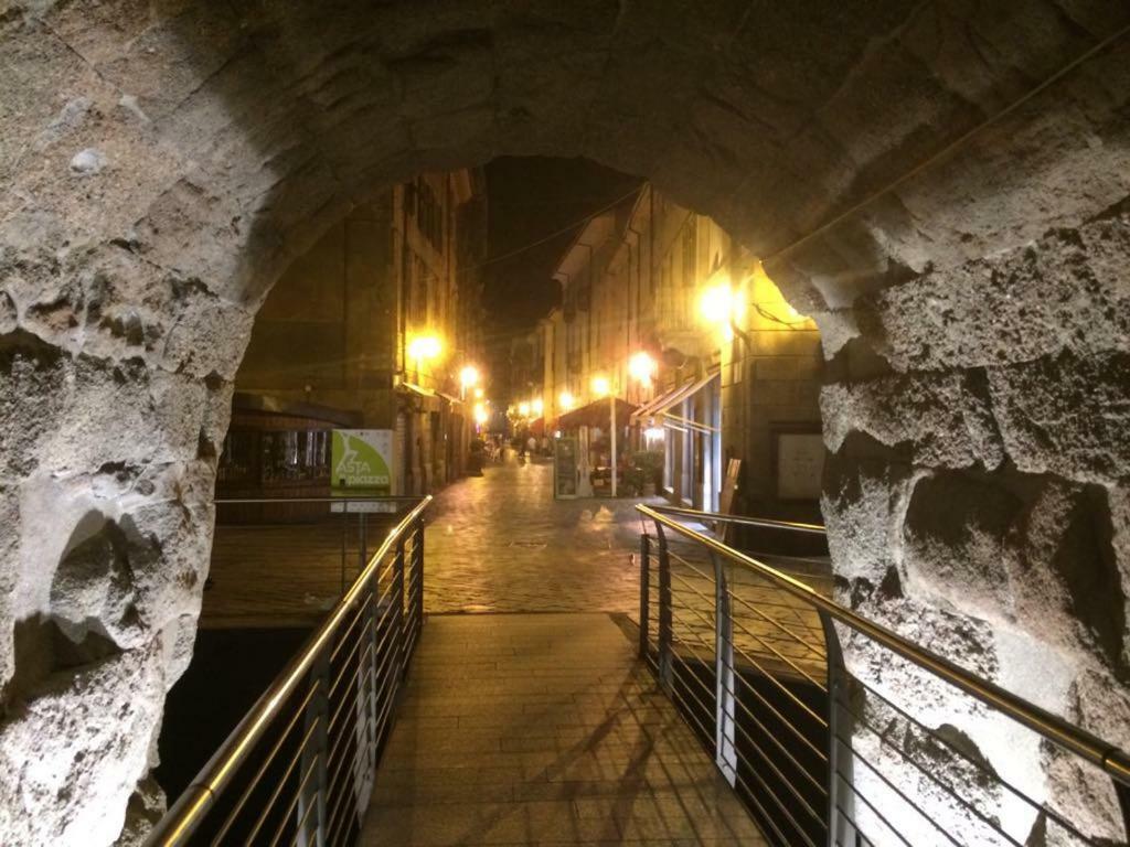 Al Teatro Romano - Cir 0343 奥斯塔 外观 照片